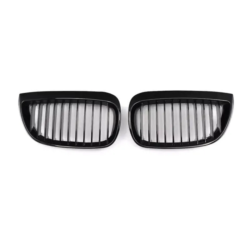Calandre BMW Série 1 E87 E81 noir brillant