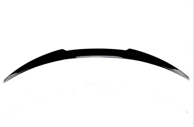 Becquet BMW Série 1 E82 noir brillant