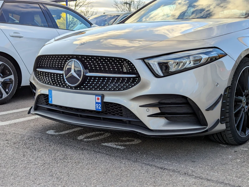 Lame avant Mercedes Classe A W177 A45s AMG