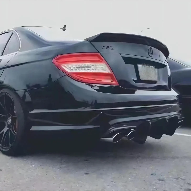 Diffuseur Arrière Mercedes C63 AMG W204 Fibre de carbone 2008 2011