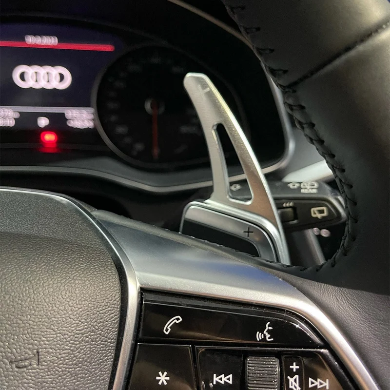 Extension palette au volant Audi A3 A4 A5 S3 S4 S5 TT TTS