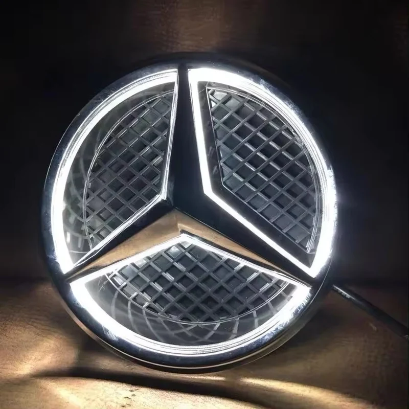 Étoile logo Mercedes lumineux calandre