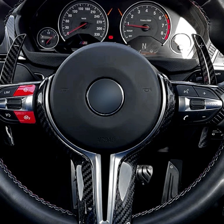 Palette au volant carbone BMW M5 competition - Garantie 1 an