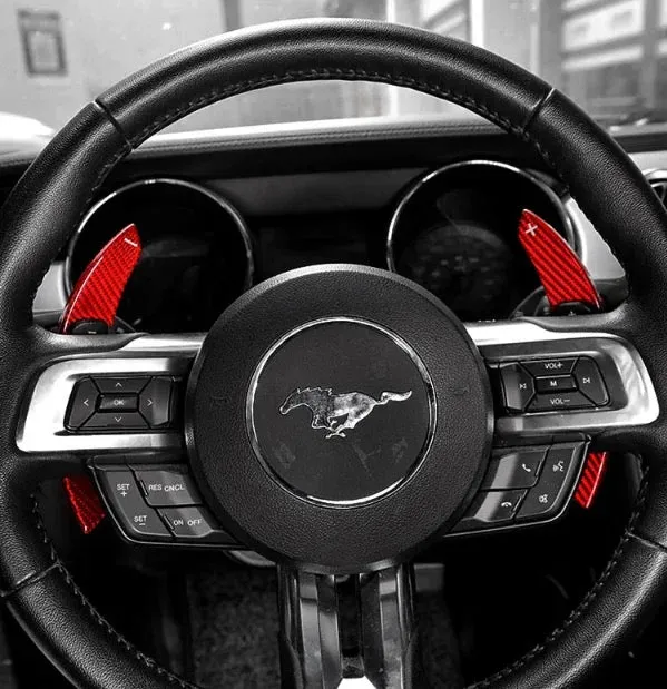 Extension palette au volant carbone Ford mustang