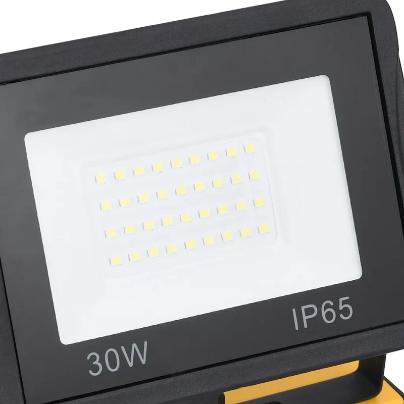 Projecteur à LED portable éclairage puissant 44,5 x 18,5 x 37 cm en aluminium noir 02_0046103