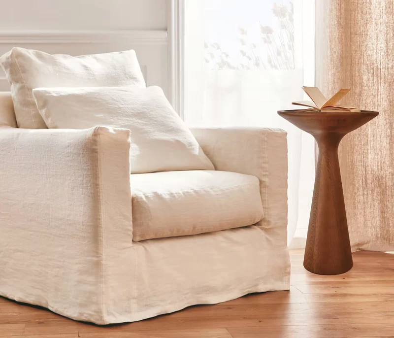 Table d'appoint en bois massif ARCO